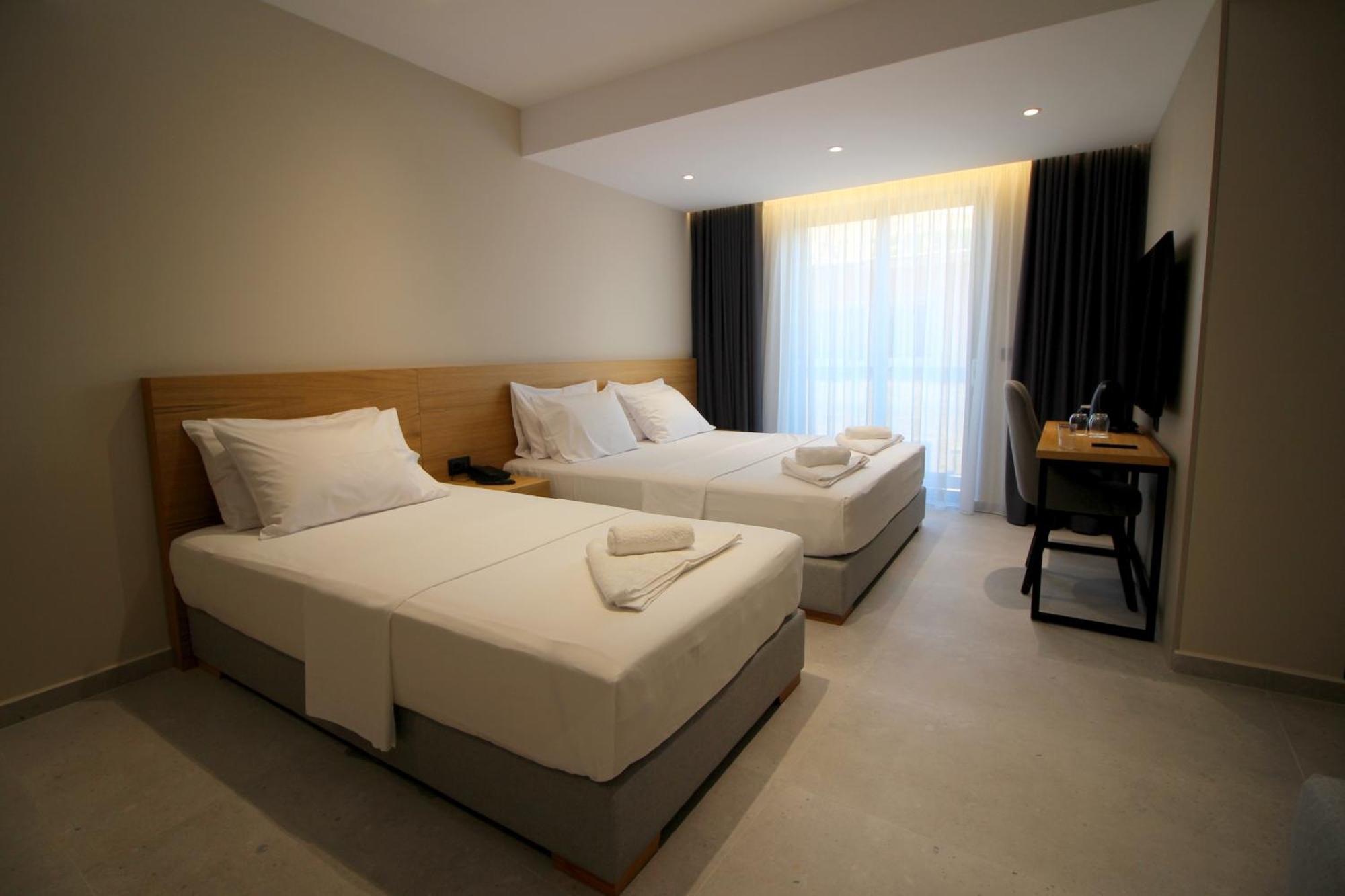 Niklas Boutique Hotel Саранде Екстериор снимка