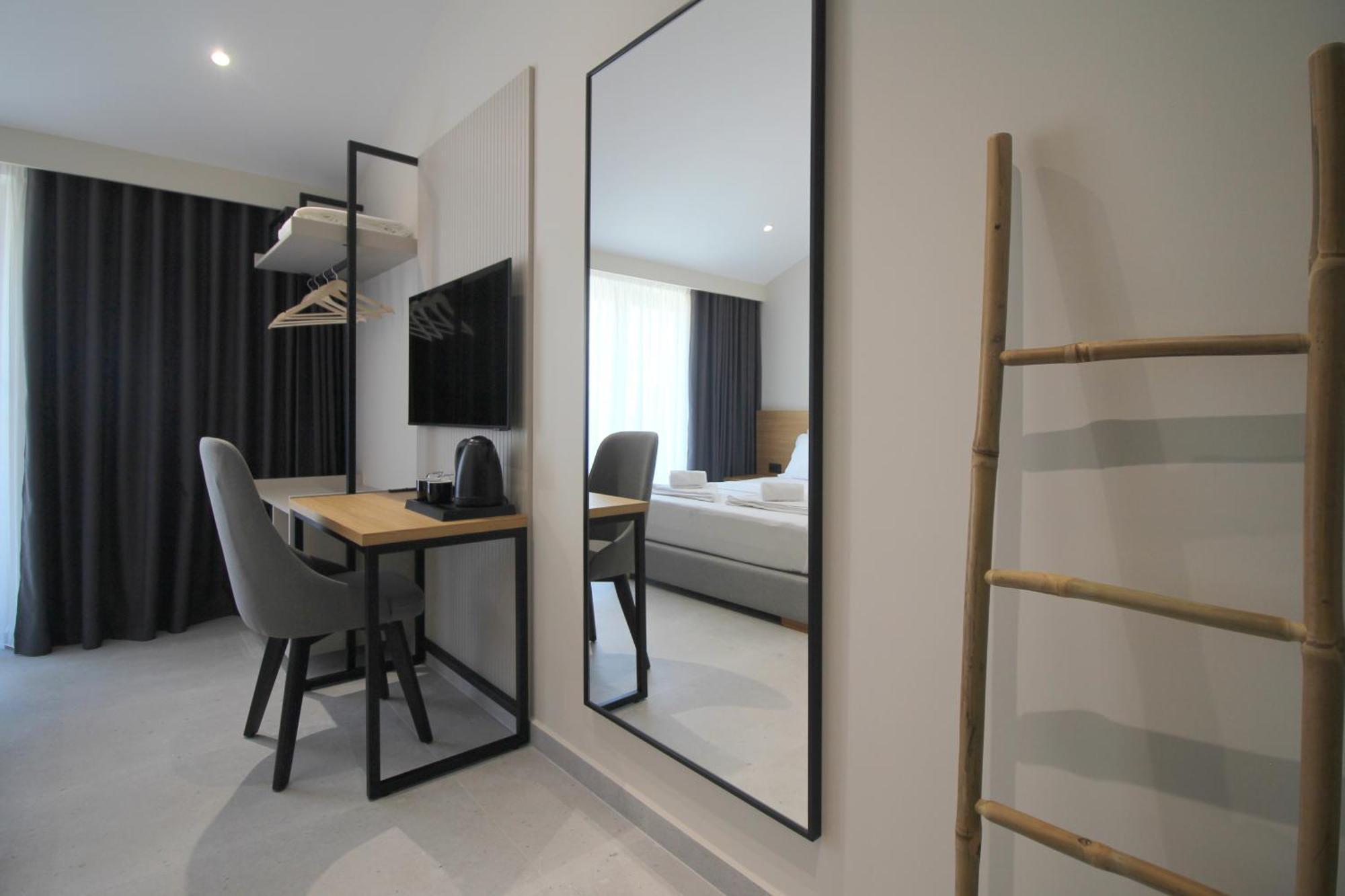 Niklas Boutique Hotel Саранде Екстериор снимка