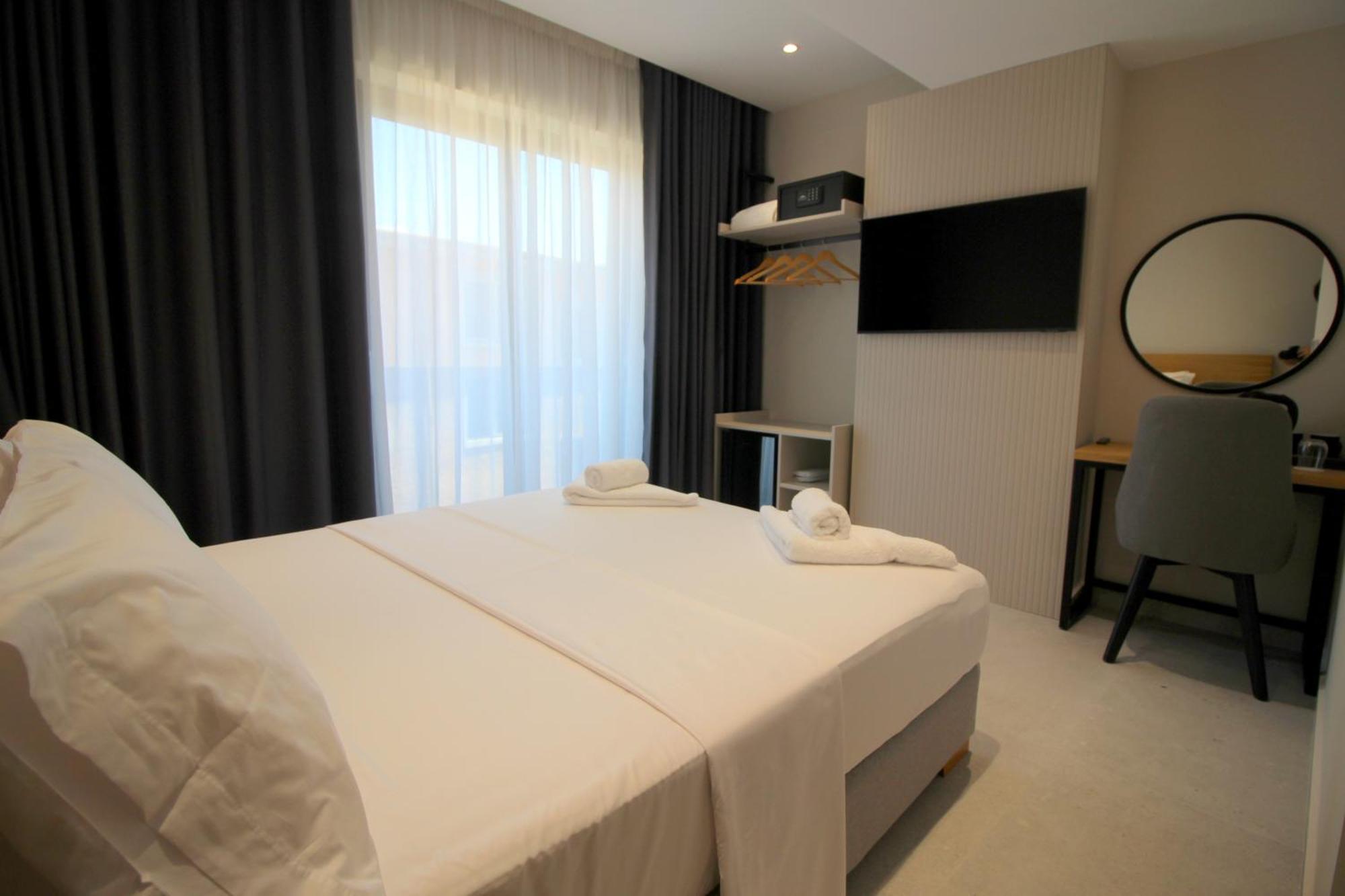 Niklas Boutique Hotel Саранде Екстериор снимка