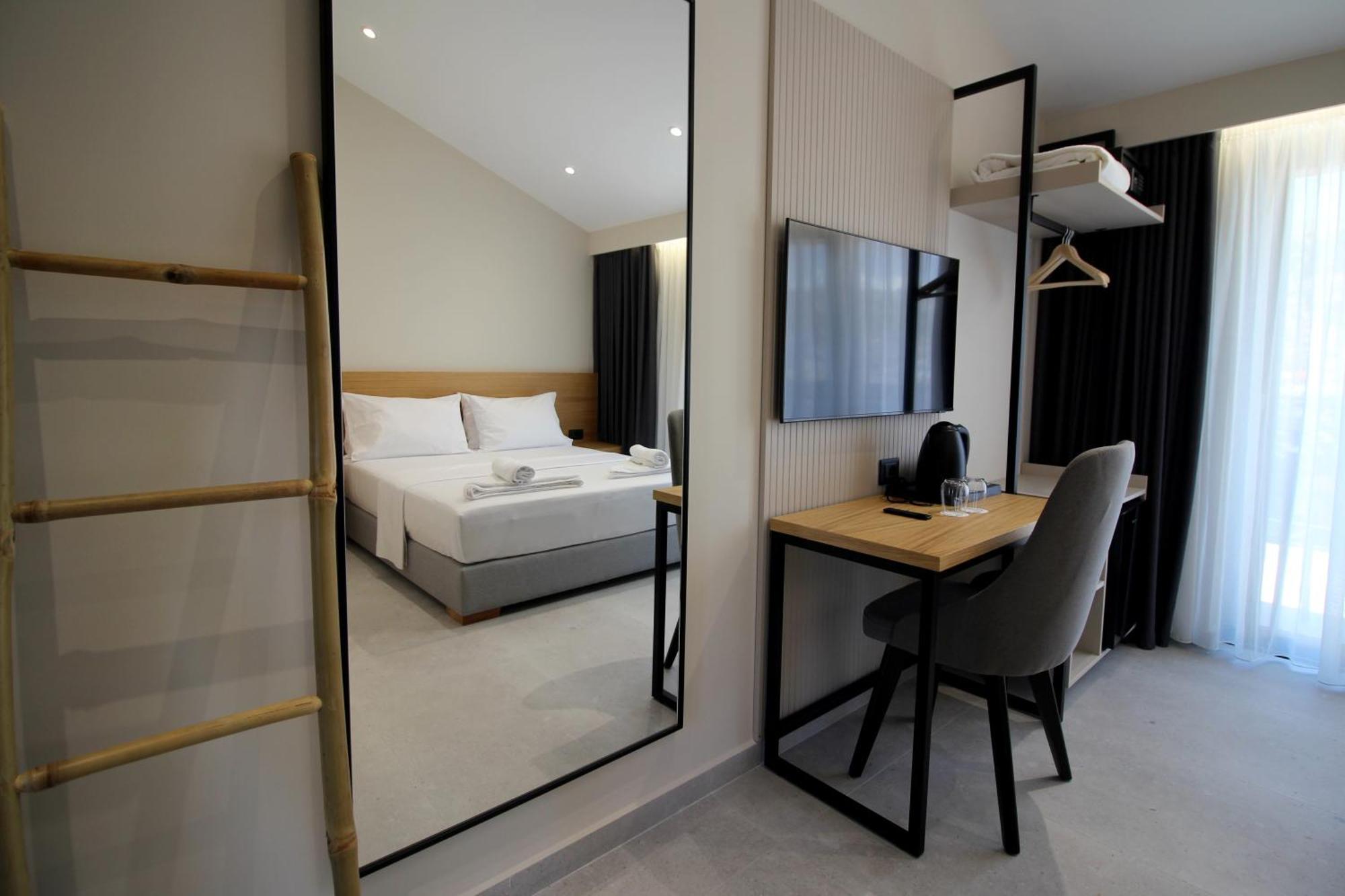Niklas Boutique Hotel Саранде Екстериор снимка